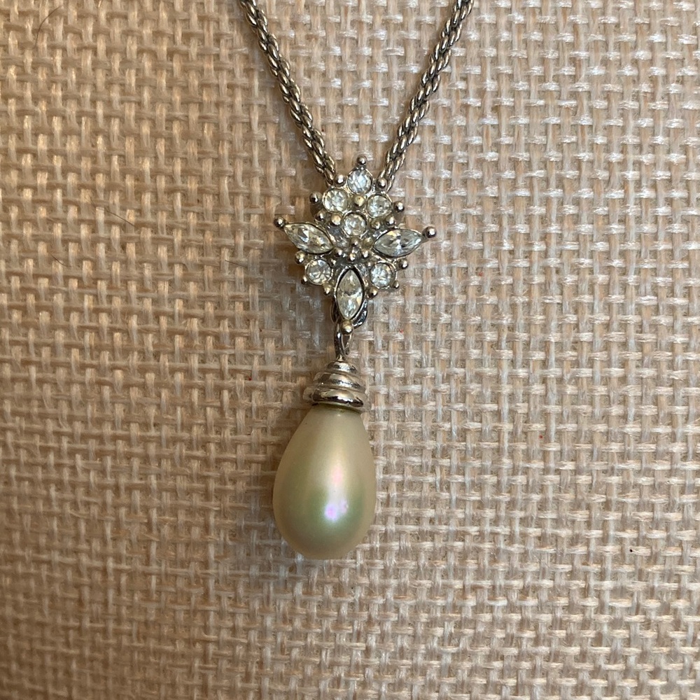 Christian Dior "Pearl" Drop/Dangle & Crystal Rhinestone Pendant Necklace Vintage